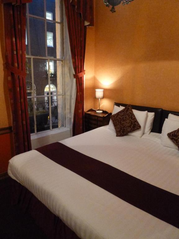 Russell Court Hotel Dublin Zimmer foto